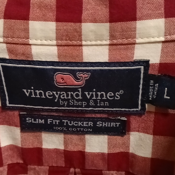 Vineyard Vines Other - FINAL PRICE Vineyard Vines wine & white checkered l/s buttoned down shirt L